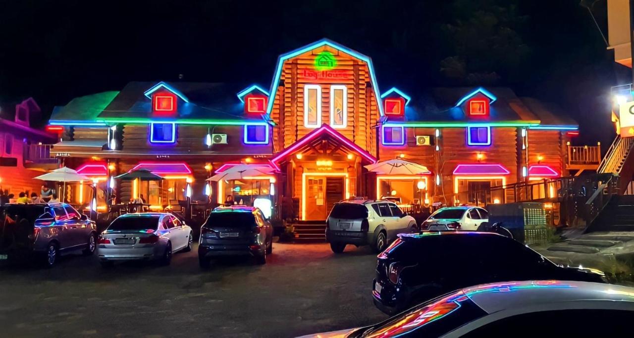 Muju Log House Pension Buitenkant foto